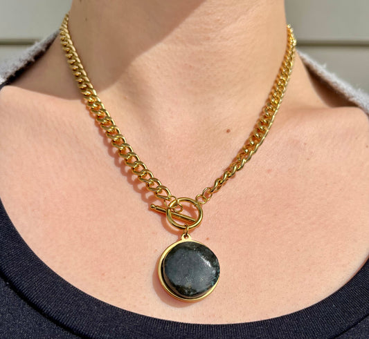 Pounamu X Kōura Mau Kakī - T-Bar Chain