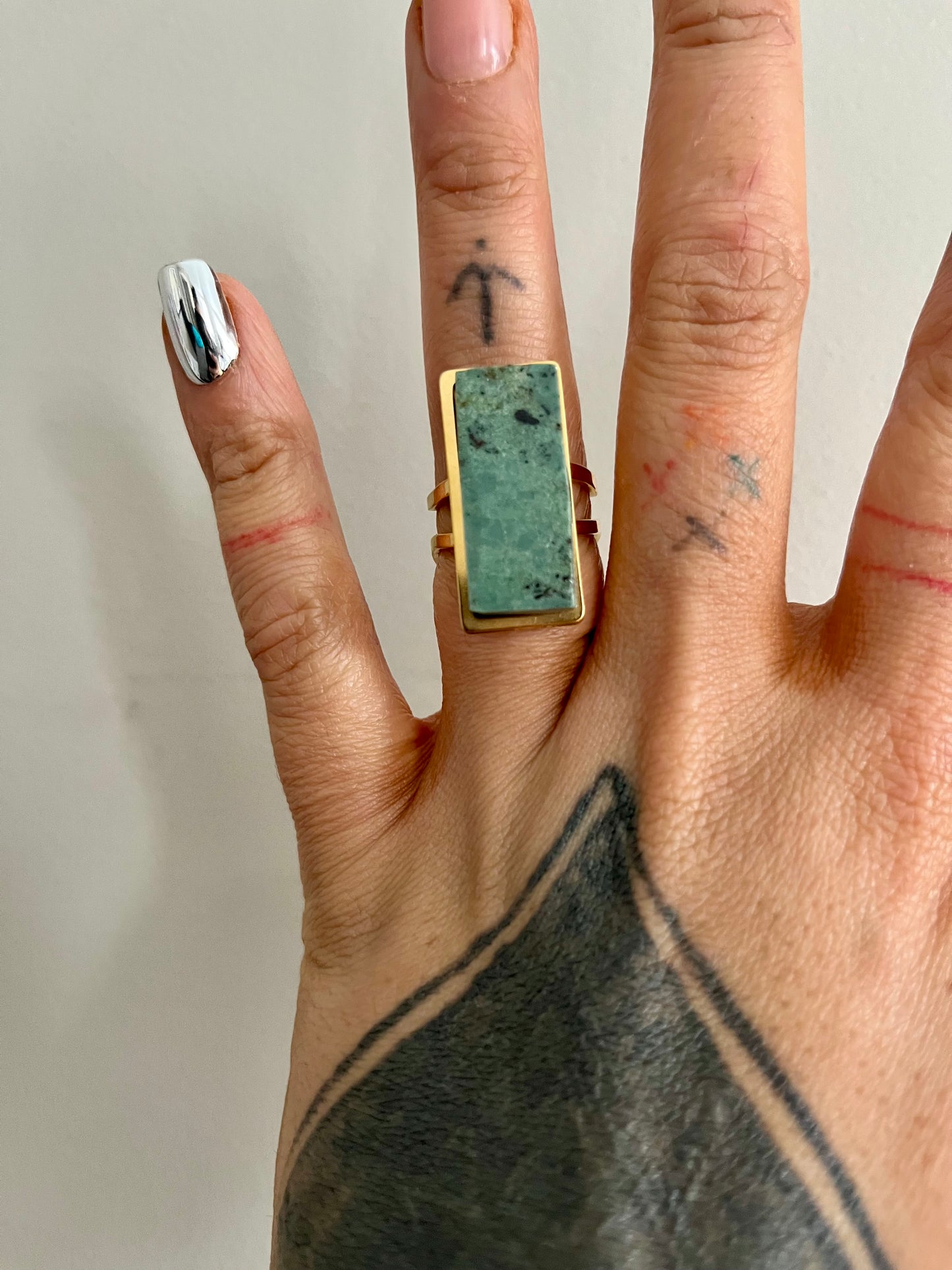 Pounamu X Kōura - Rīngi Tapawhā Hāngai