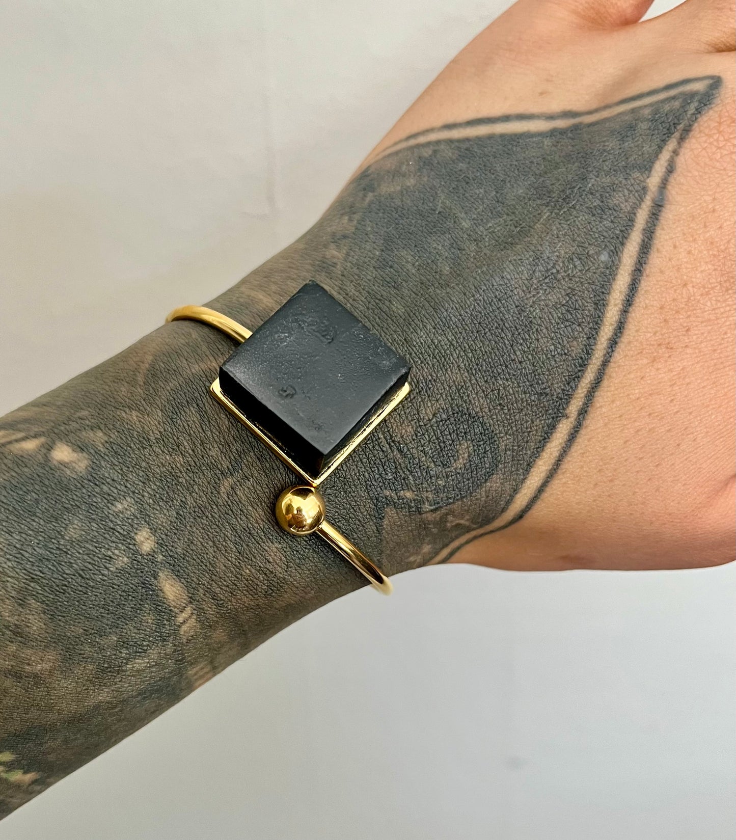 Pounamu X Kōura - Kōmore