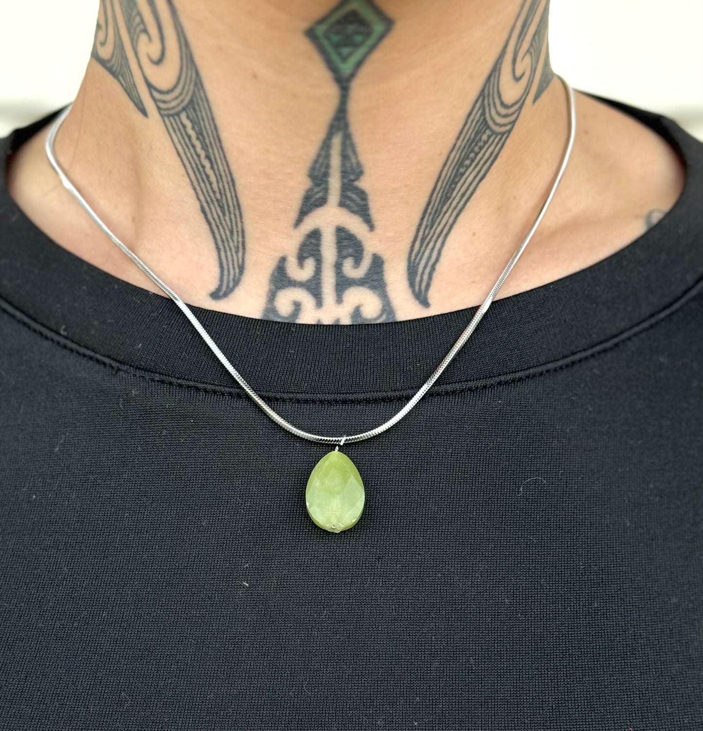 Pounamu X Snake Chains - Mau Kakī