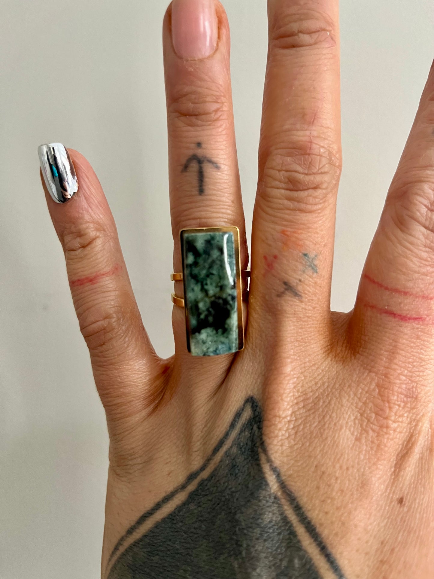 Pounamu X Kōura - Rīngi Tapawhā Hāngai