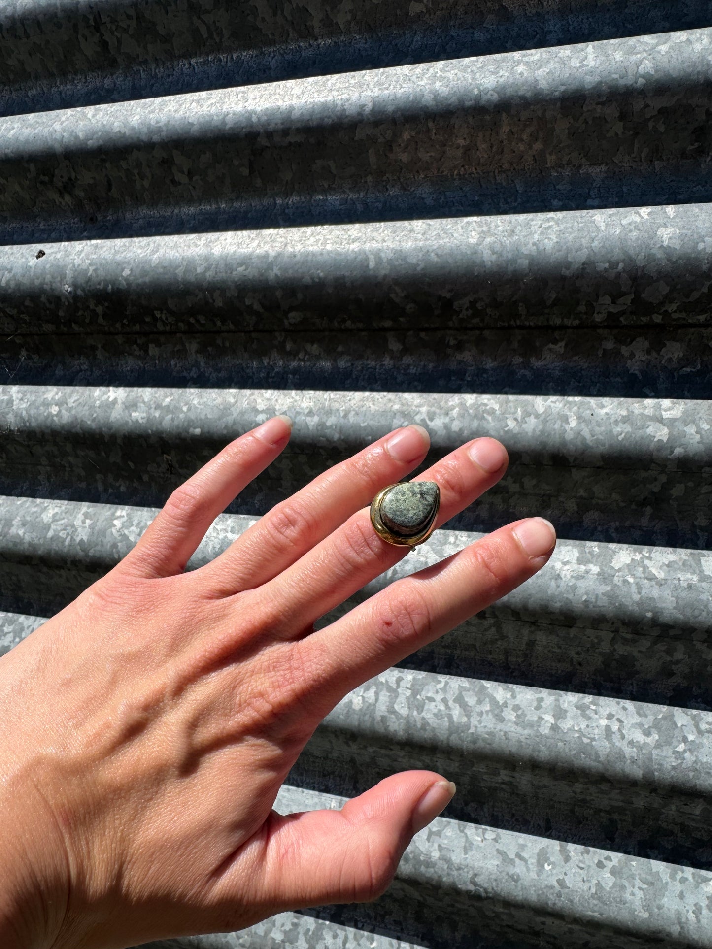 Teardrop x Pounamu rīngi