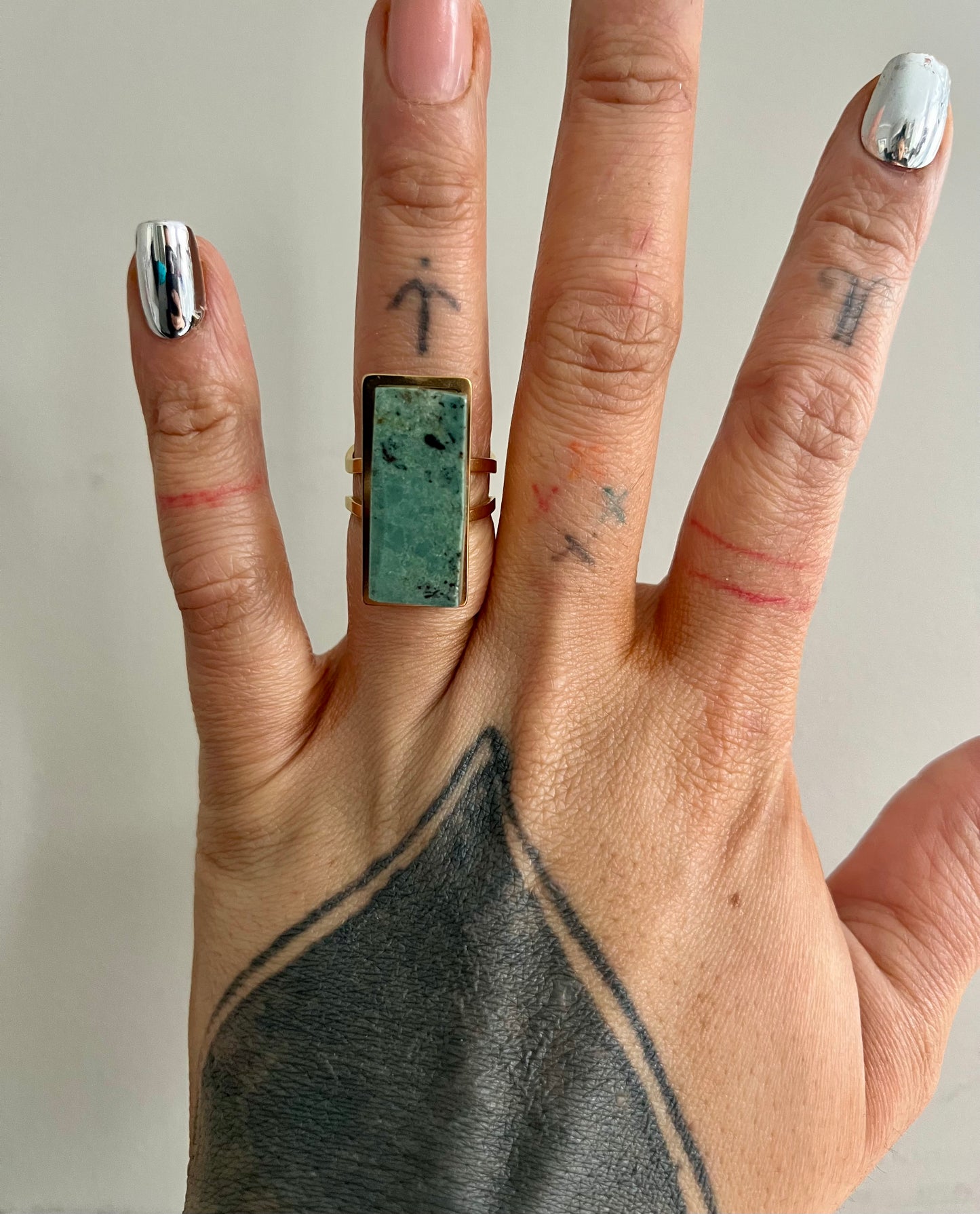 Pounamu X Kōura - Rīngi Tapawhā Hāngai