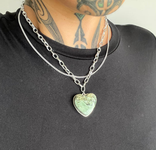 Pounamu X Kōura - Double chain Ngakau - Mau Kakī